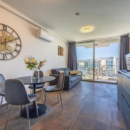 Spinola Seafront Deluxe Saint Julian's